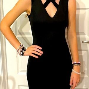 Vintage Guess Black Dress. Sz Small. Excellent condition.